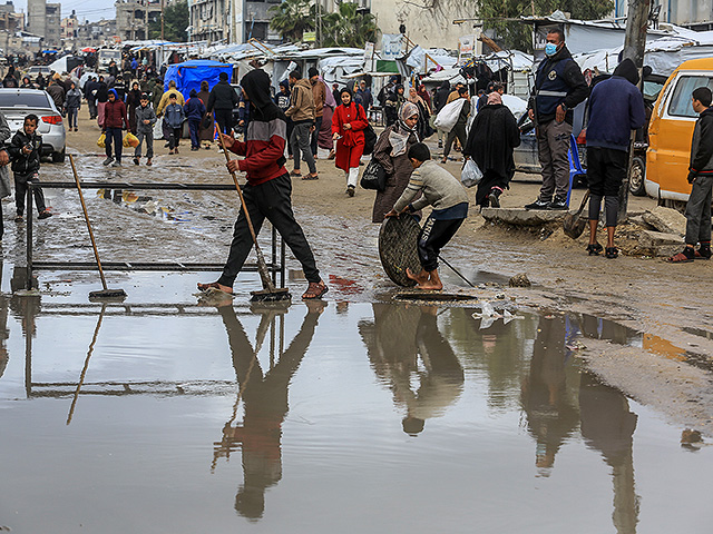 Последствия зимнего шторма в Израиле и Газе. Фоторепортаж