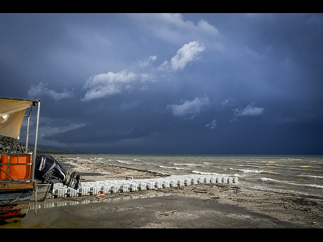 Последствия зимнего шторма в Израиле и Газе. Фоторепортаж
