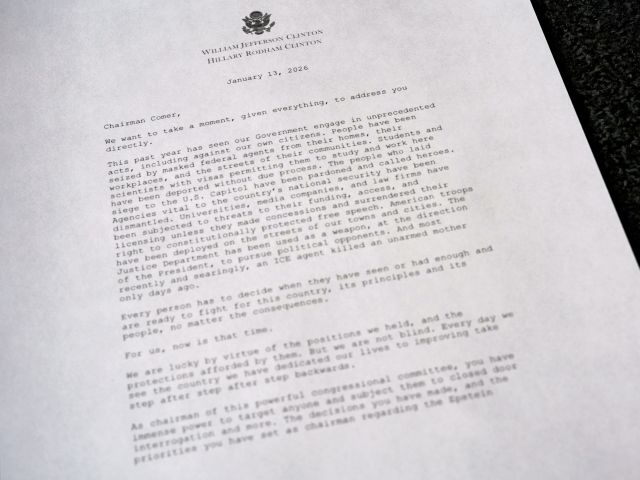 Клинтоны отказались давать показания Конгрессу США по делу Эпштейна