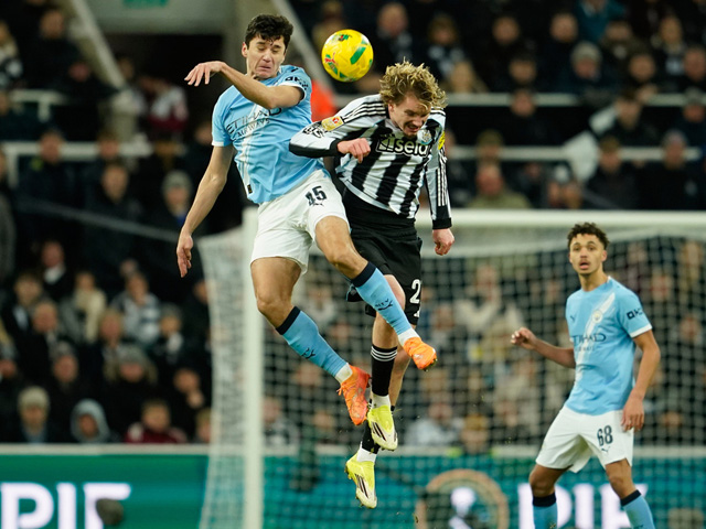 Кубок английской лиги. "Манчестер Сити" победил "Ньюкасл"