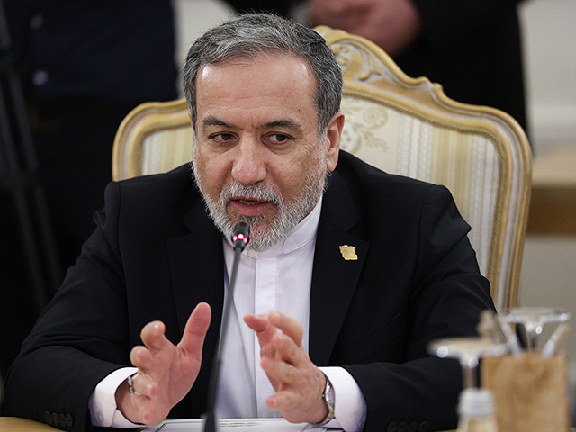 Глава МИД Ирана о репрессиях против манифестантов: "О повешениях нет и речи"