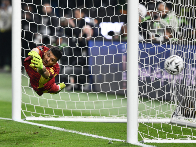 Поражение "Монако". Победа ПСЖ. Результаты матчей чемпионата Франции