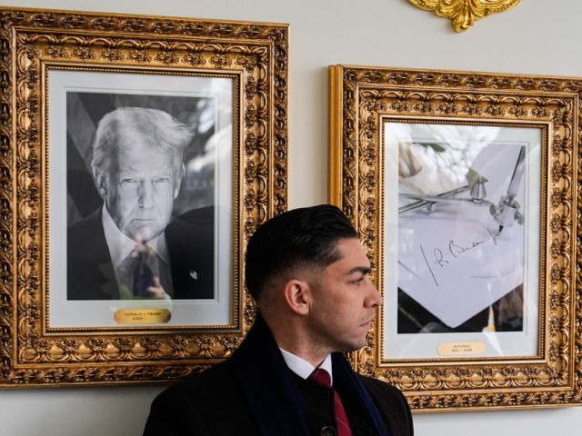 Трамп использовал президентскую аллею славы для оскорбления Обамы и Байдена