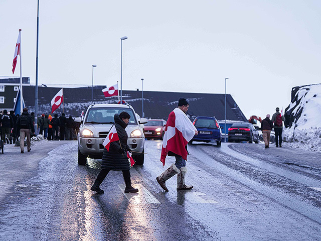 Гренландия против политики Трампа. Фоторепортаж с акции протеста