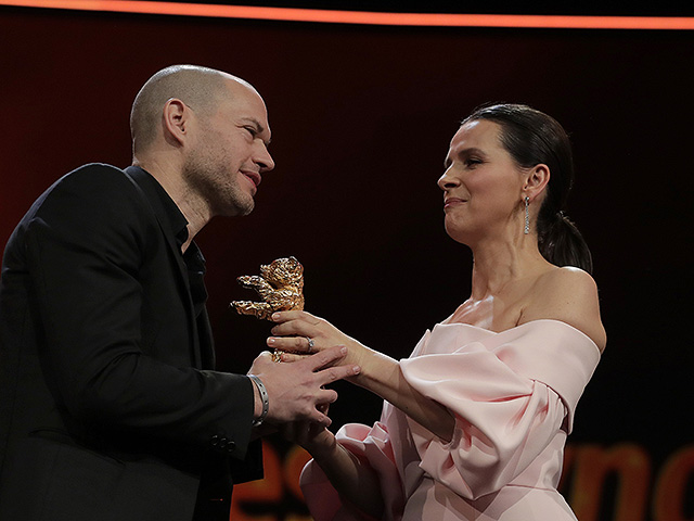 Надав Лапид и Жюльет Бинош