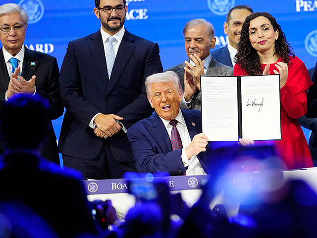 Трамп представил "Совет мира" 