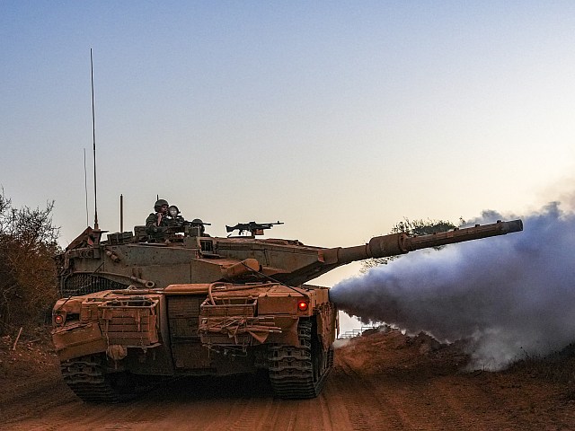 "Кан": израильский танк открыл огонь по ливанским военным, действующим на юге Ливана
