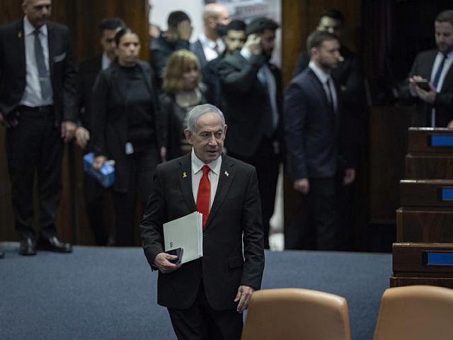 Бюджет и закон о призыве: решающая неделя коалиции