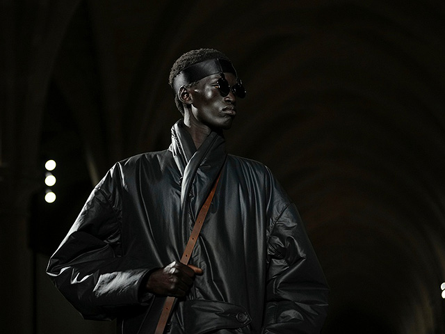 Коллекция Issey Miyake