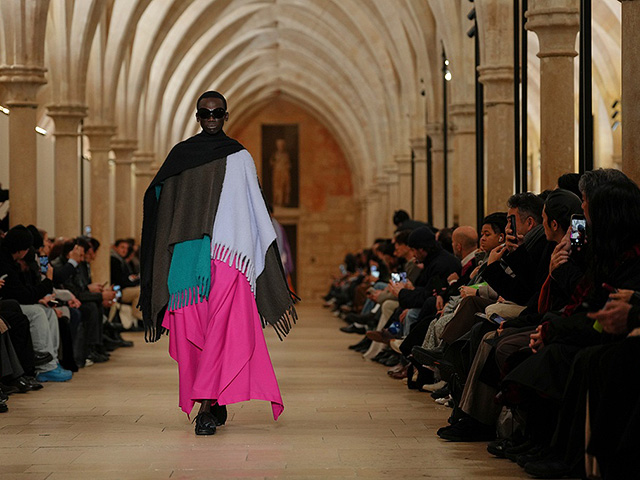 Коллекция Issey Miyake