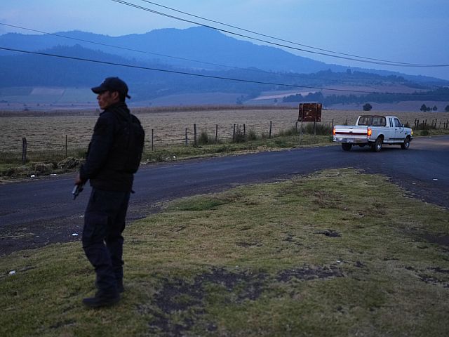 Стрельба на футбольном поле в Мексике, множество убитых