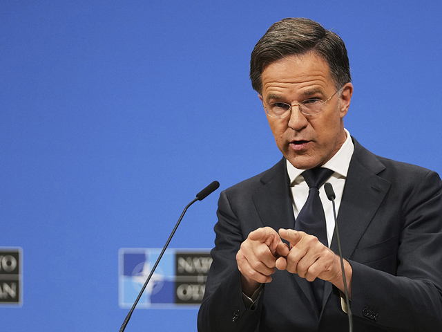 Генсек NATO: "Европа неспособна защитить себя без США"