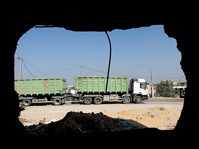 "Громкое расследование в сфере безопасности" связано с контрабандой товаров в Газу