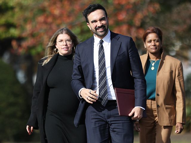 AP: кадровик Мамдани, "мать еврейских детей", ушла с поста из-за антисемитских постов
