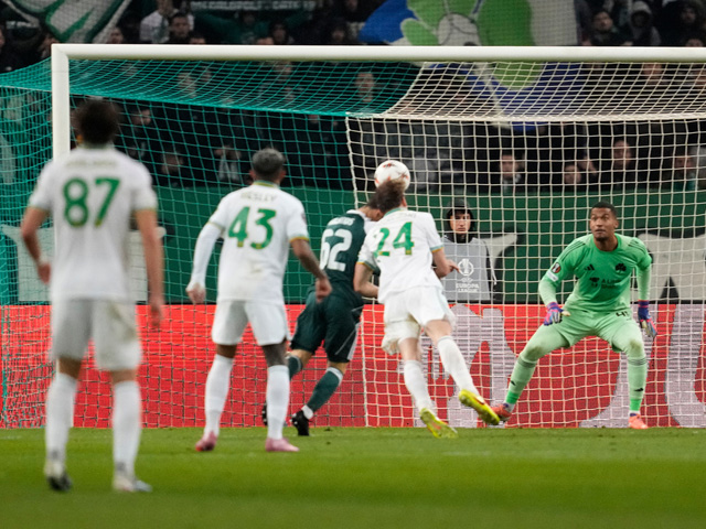 Удаление Манчини. "Рома" выстояла в Афинах. Результаты матчей Лиги Европы