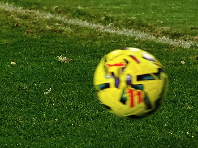 Чемпионат Израиля по футболу. "Апоэль" (Тель-Авив) победил и поднялся на третье место