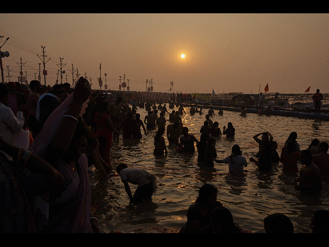 Индуистский фестиваль к полнолунию. Фоторепортаж