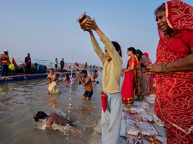 Индуистский фестиваль к полнолунию. Фоторепортаж