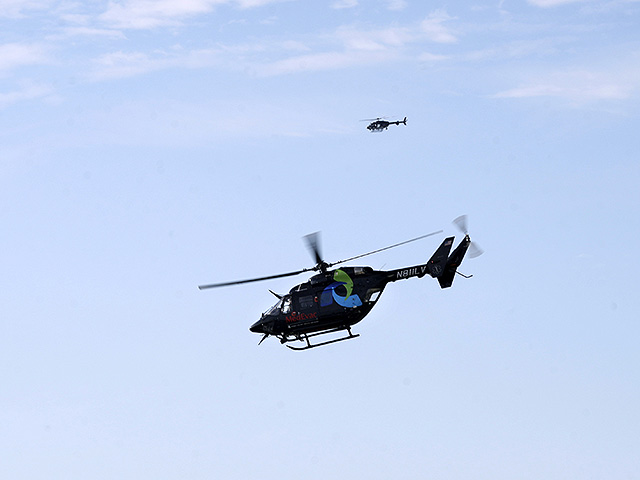 Подросток четыре часа плыл по морю, чтобы спасти семью у берегов Западной Австралии