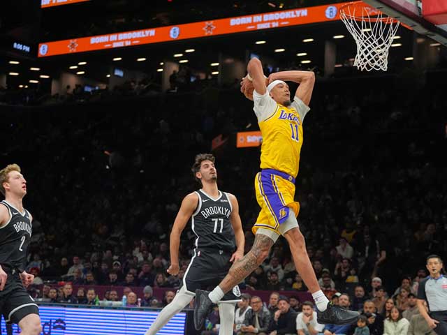 НБА. "Бруклин" с израильтянами в составе проиграл "Лос-Анджелес Лейкекрс"