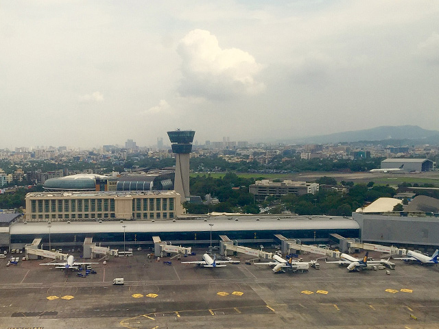 В Мумбае коснулись крыльями два самолета, начато расследование