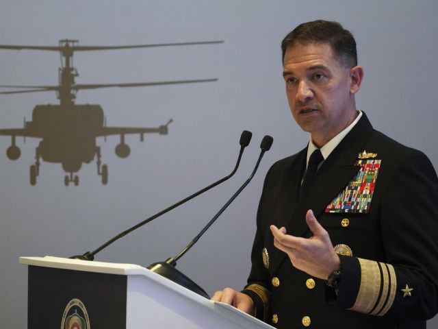 Командующий Центральным командованием США (CENTCOM) адмирал Брэд Купер
