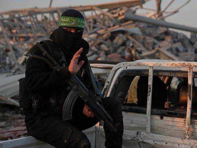 NYT: США позволят ХАМАСу сохранить стрелковое оружие