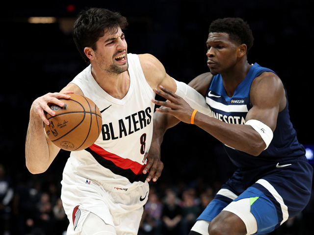 НБА. Дени Авдия набрал 11 очков. "Миннесота" разгромила "Портленд"