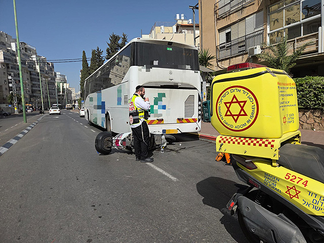 ДТП в Бней-Браке, тяжело травмирован мотоциклист