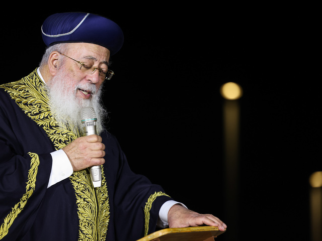 Раввин Амар: "Лучше остаться без раввината, чем позволить женщинам сдавать экзамены"