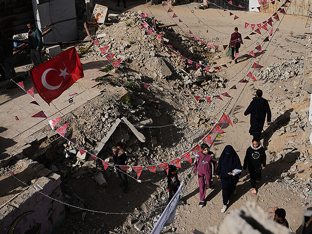 Накануне Рамадана Турция открыла в секторе Газы три мечети