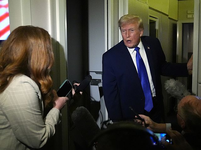 Трамп вновь заявил, что Иран "хочет сделки"