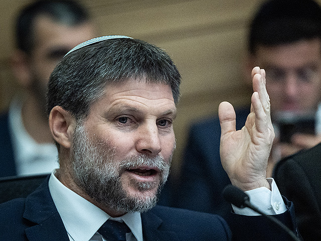 Бецалель Смотрич: "Арабы убивают друг друга, и в этом опять мы виноваты?"