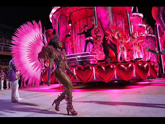 Карнавал в Рио-де-Жанейро 2026: кульминация. Фоторепортаж