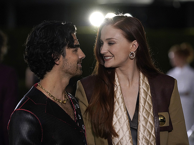 С Джо Джонасом, 2022 год