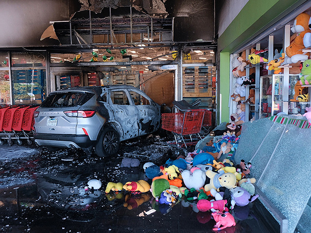 Беспорядки в Мексике после ликвидации наркобарона "Эль Менчо". Фоторепортаж