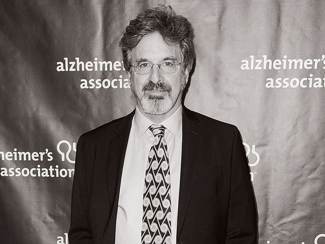 Умер актер Роберт Кэрредин, звезда "Мести ботанов" и "Лиззи Магуайр"