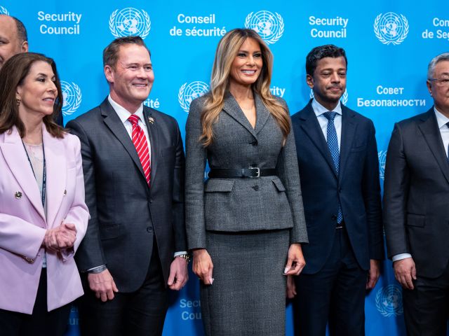 Впервые в истории первая леди возглавила заседание Совета безопасности ООН