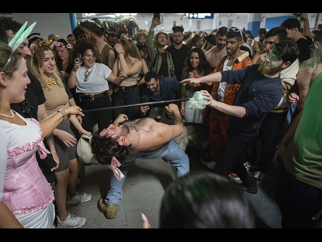 Пурим военного времени в Израиле. Фоторепортаж