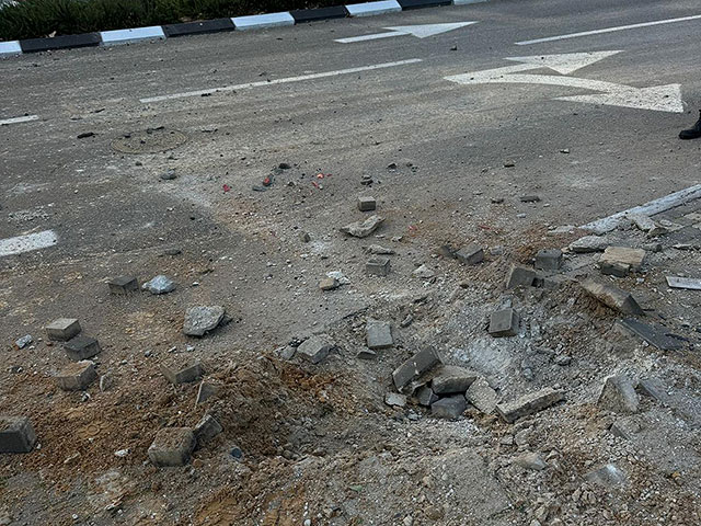 Ракетный обстрел центра страны: падение обломков в четырех местах, есть раненые