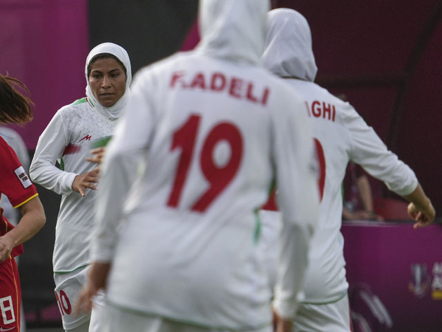 СМИ. Иранские футболистки отказались петь гимн перед матчем Кубка Азии