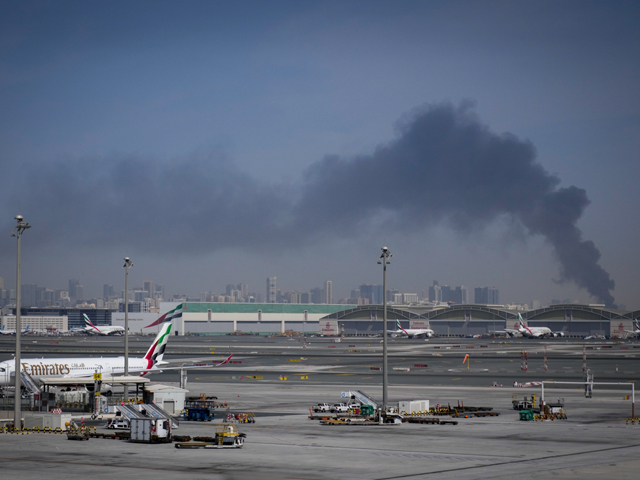 Иранский беспилотник нанес удар по международному аэропорту Дубая