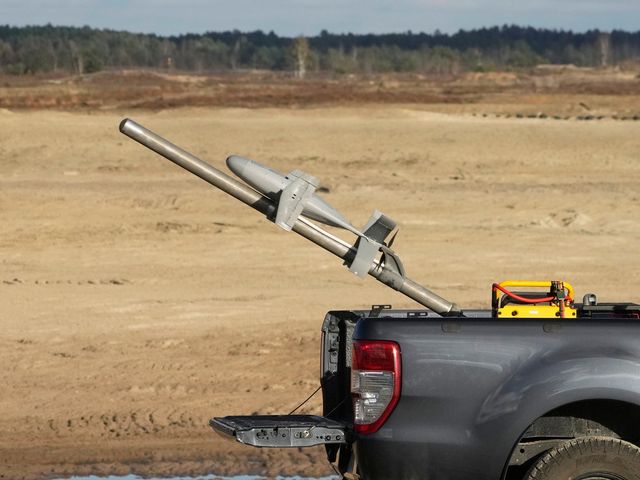 США направляют на Ближний Восток системы перехвата дронов Merops
