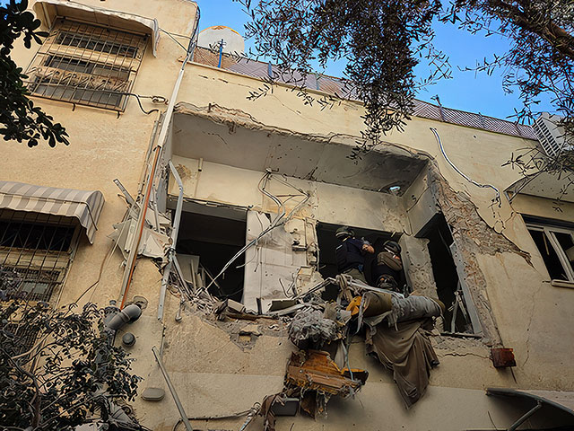 В результате обстрела центра Израиля ранены пять человек, состояние одного тяжелое