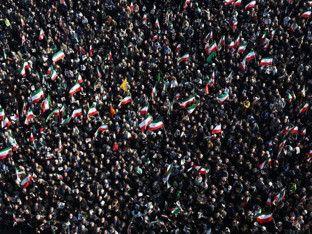 В Тегеране состоялась "народная" церемония присяги новому лидеру Ирана