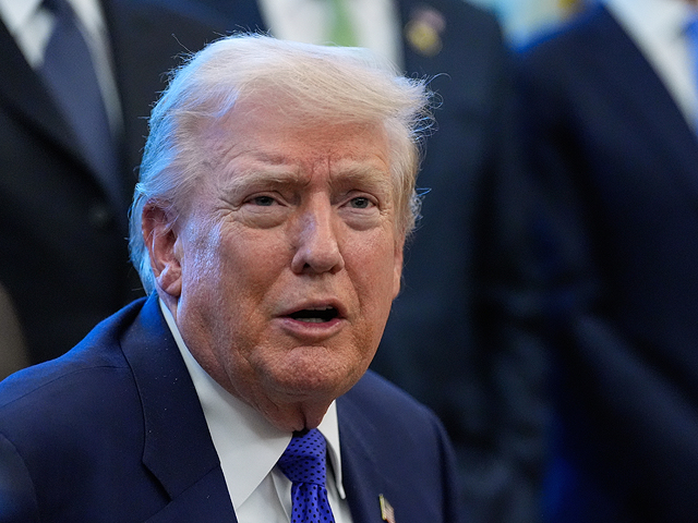 Дональд Трамп
