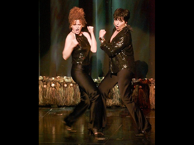 C Бернадетт Питерс, 1996 год