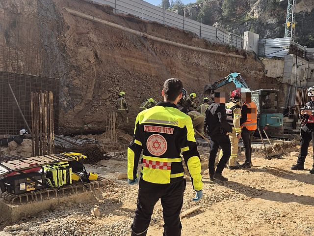 На стройке в Нешере погиб иностранный рабочий
