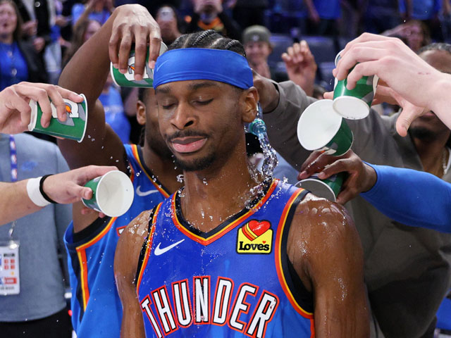 НБА. Шай Гилджес-Александр побил рекорд Уилта Чемберлена