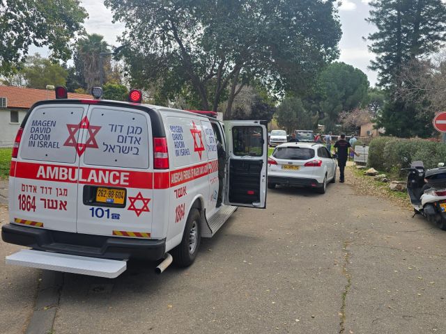 Вооруженное нападение в Ашдоде: мужчина в тяжелом состоянии